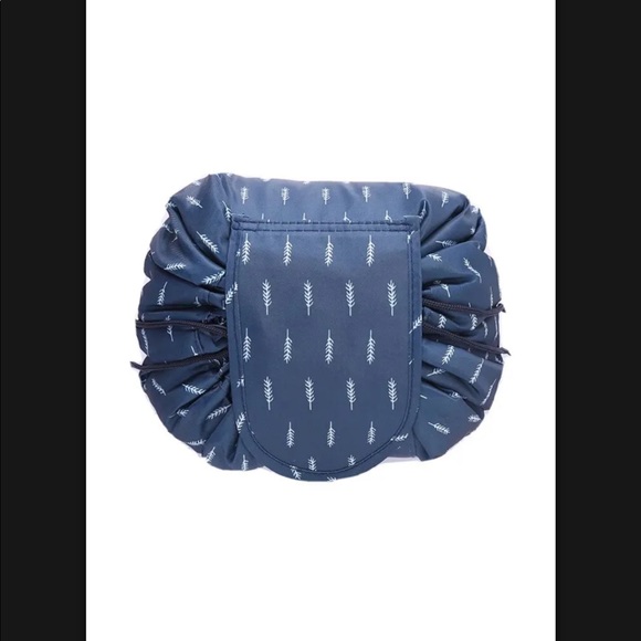 Drawstring makeup bag - Picture 1 of 5